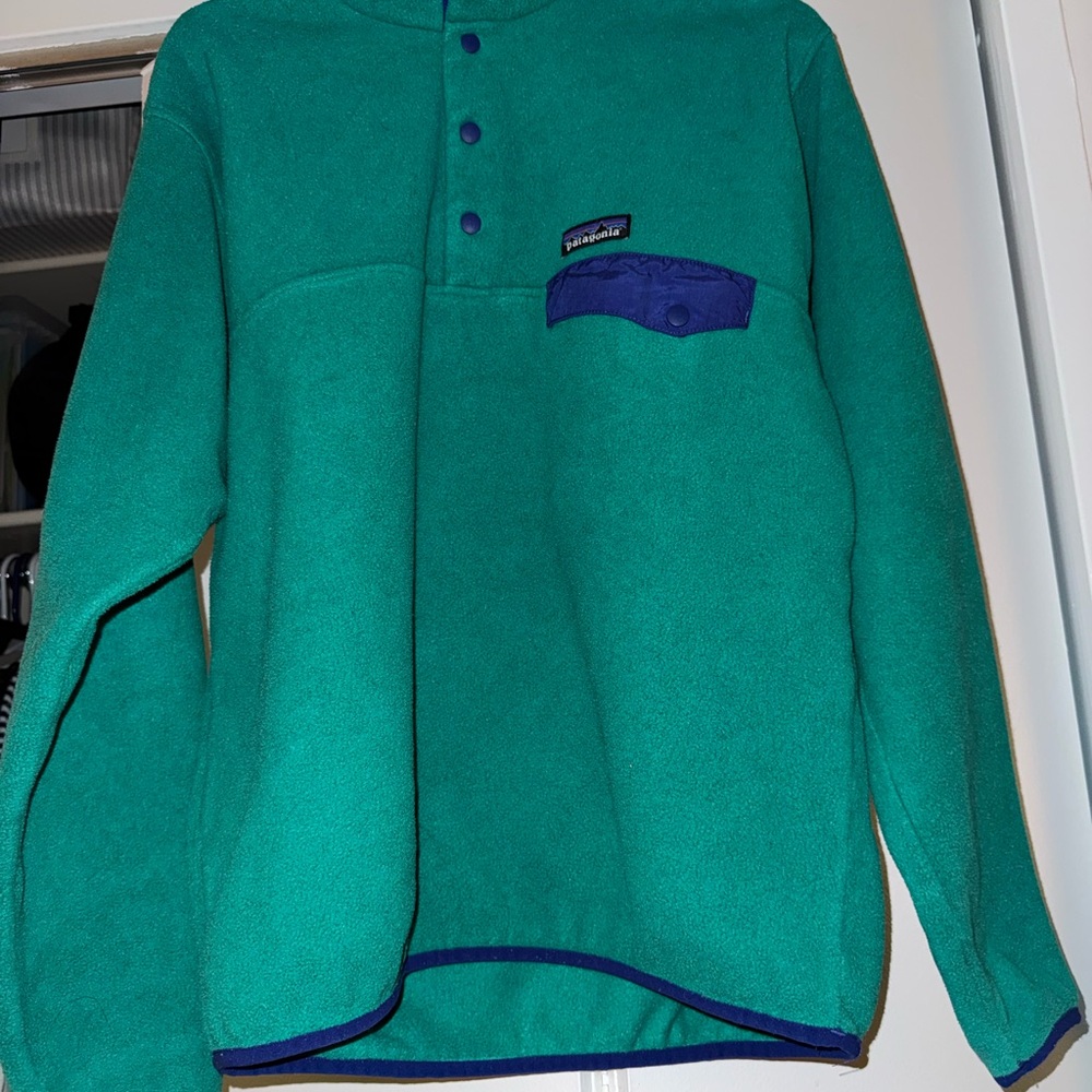 Patagonia Teal and Navy Synchilla Pullover